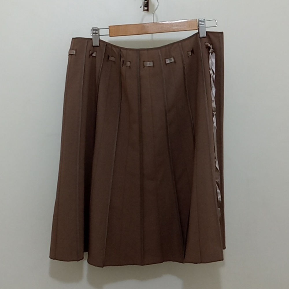 Renuar Size 14 A Line Brown Swing Skirt with Satin Belt & Seams